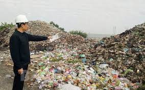 VIDEO: Ô nhiễm môi trường do đốt rác thải sinh hoạt ở xã Cẩm Vũ